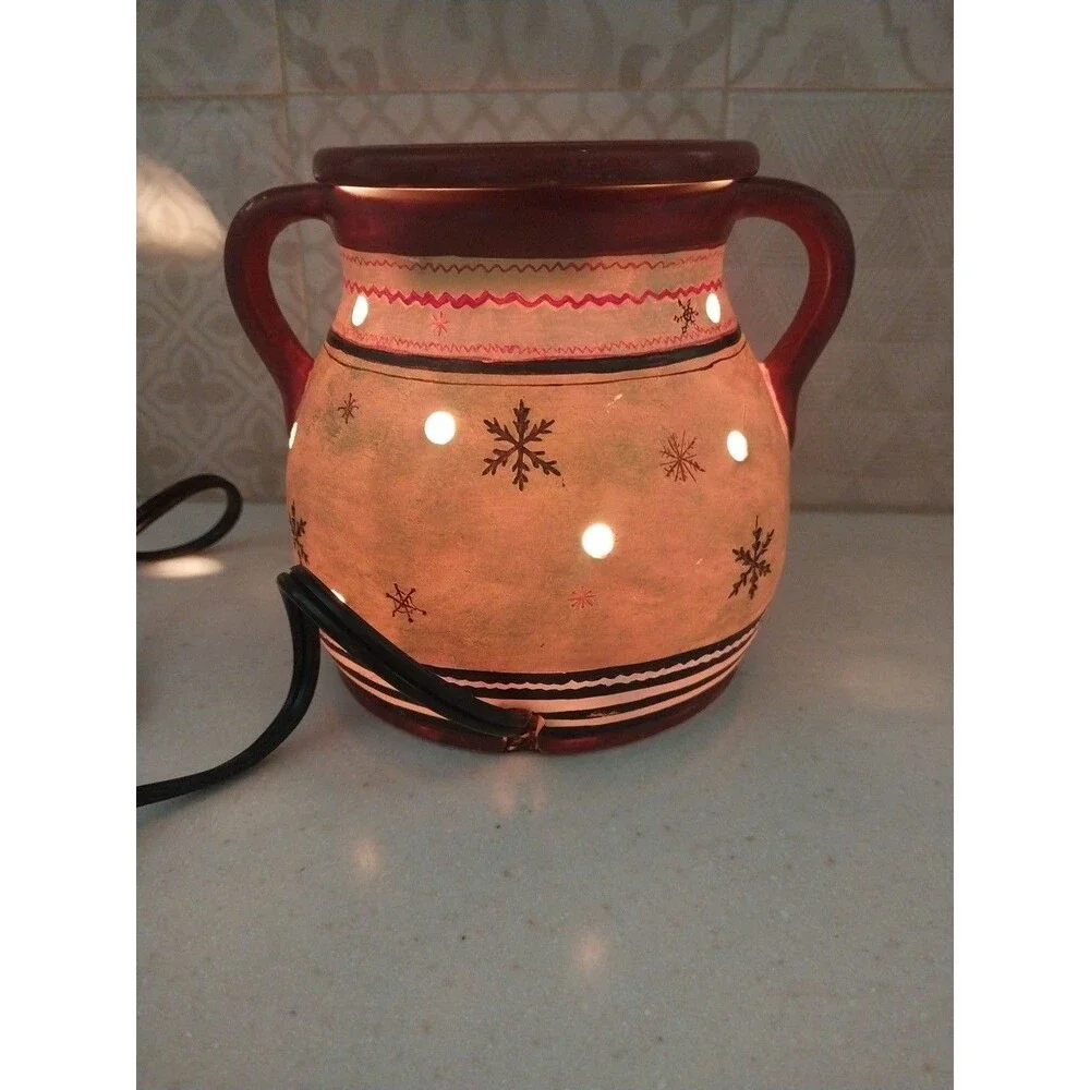 LANG Vintage Christmas Santa Electric Wax Melt Warmer Bean Pot Kimberly Poloson